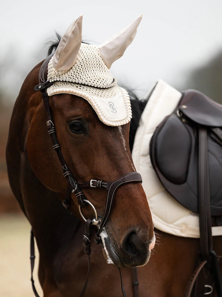 Saddle Pad Jump, Ruffle Pearl / Off White