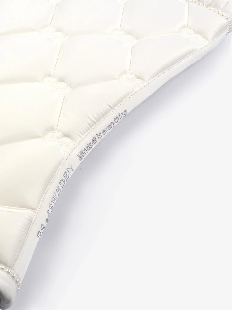 Saddle Pad Jump, Ruffle Pearl / Off White