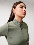 Load image into Gallery viewer, Everly S/S Shirt - Tortoise green
