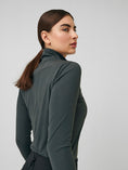 Load image into Gallery viewer, Toska Long Sleeve / Grey
