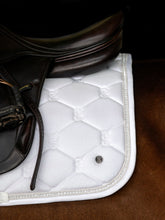 Load image into Gallery viewer, Saddle Pad Jump Stardust / White ( NEW )
