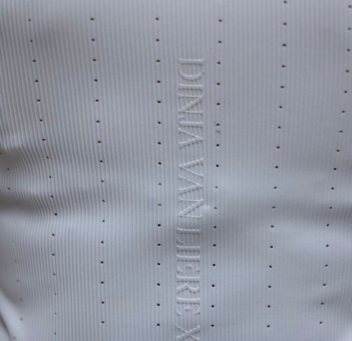 Dinja x PS Ventilated Top / White