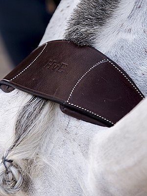 The fit of the bridle is the most important thing for us at PS of Sweden. Together with one of the best showjumpers in the world, Henrik von Eckermann, we have designed this unique bridle with amazing features that you and your horse will love!