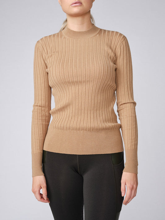 Long sleeve fine knit sweater in soft lyocell merino blend. The wide rib structure, together with the deep cuffs and hem, ensures a comfortable fit and stylish impression.